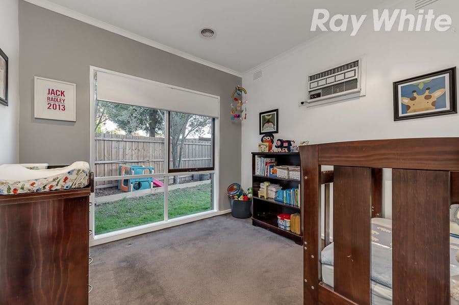 40 Virginia Crescent, BUNDOORA VIC 3083, Bundoora - Thumbnail 5