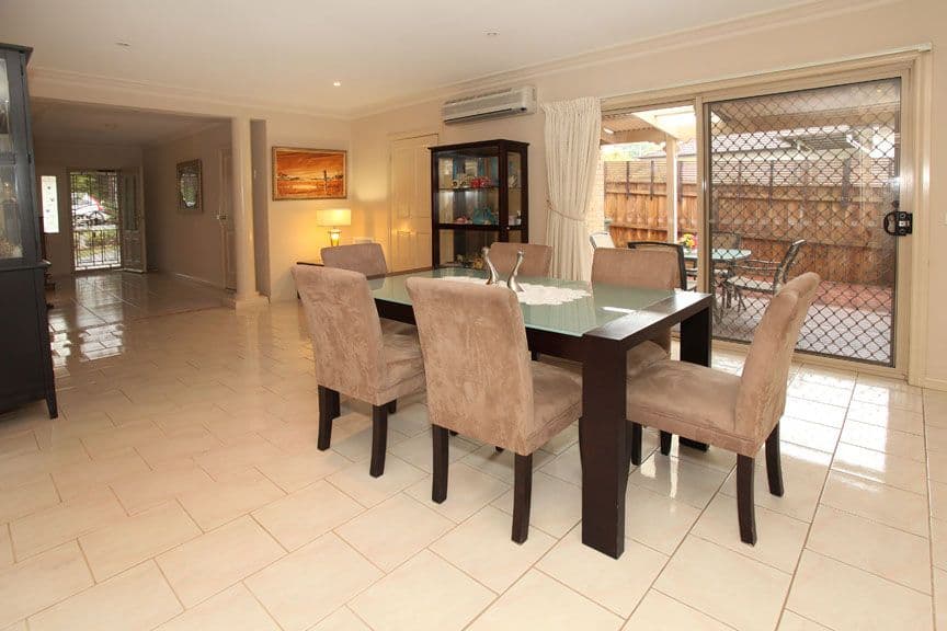 94 Bogong Avenue, GLEN WAVERLEY VIC 3150, Glen Waverley - Thumbnail 3