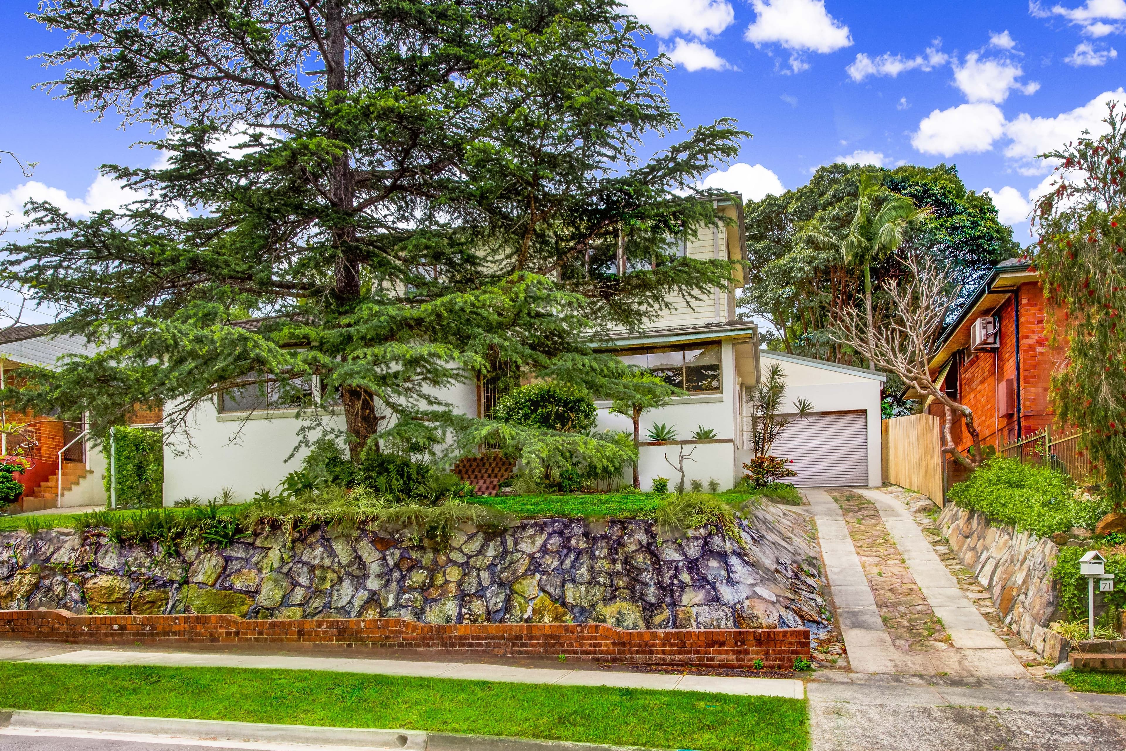 71 Moncrieff Drive, East Ryde - Image 1