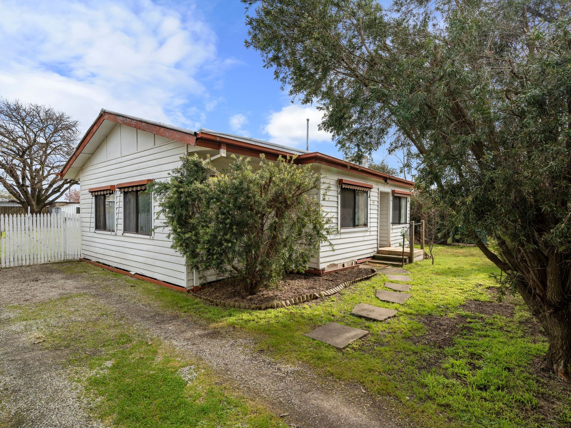 59 Faithfull Street, Benalla VIC 3672, Benalla - Thumbnail 4