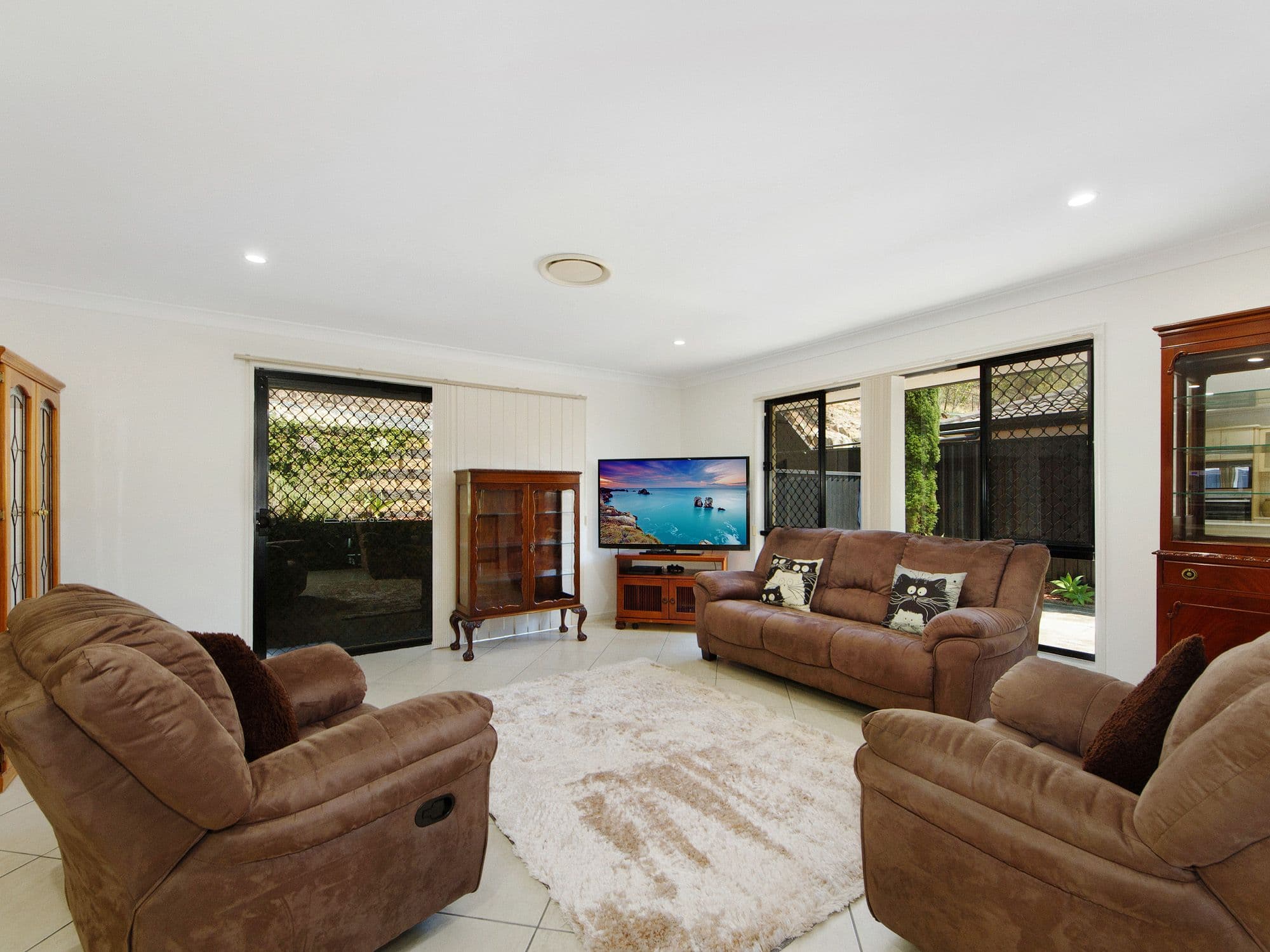 11 McNamara Court, Oxenford QLD 4210, Oxenford - Thumbnail 5