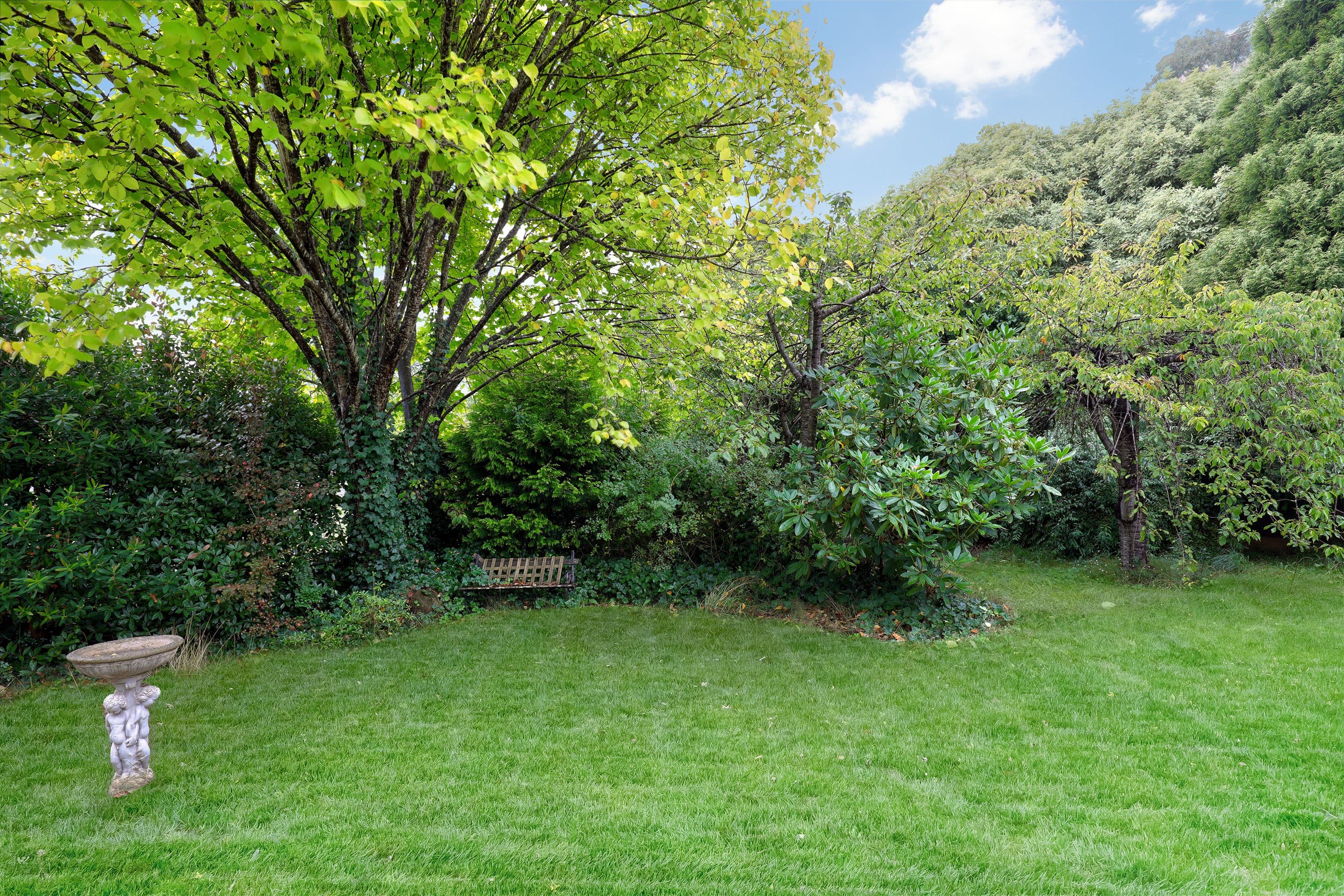 10 Dunvegan Place, Carindale - Thumbnail 4