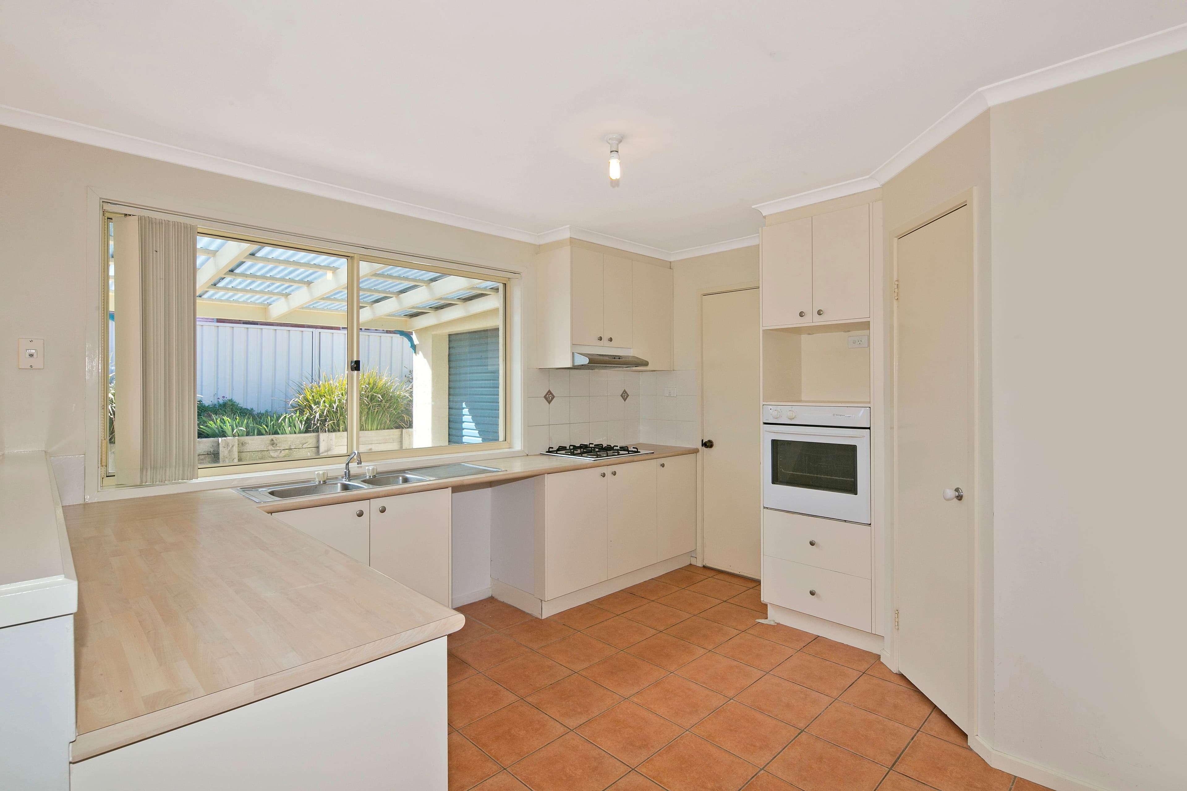 8 Joanna Place, Goulburn - Thumbnail 3