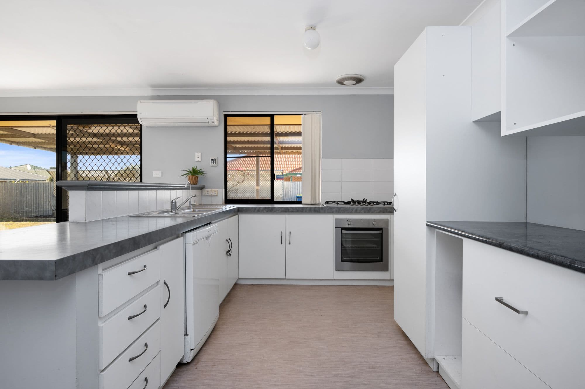 52 Trevaskis, Somerville WA 6430, Somerville - Thumbnail 2