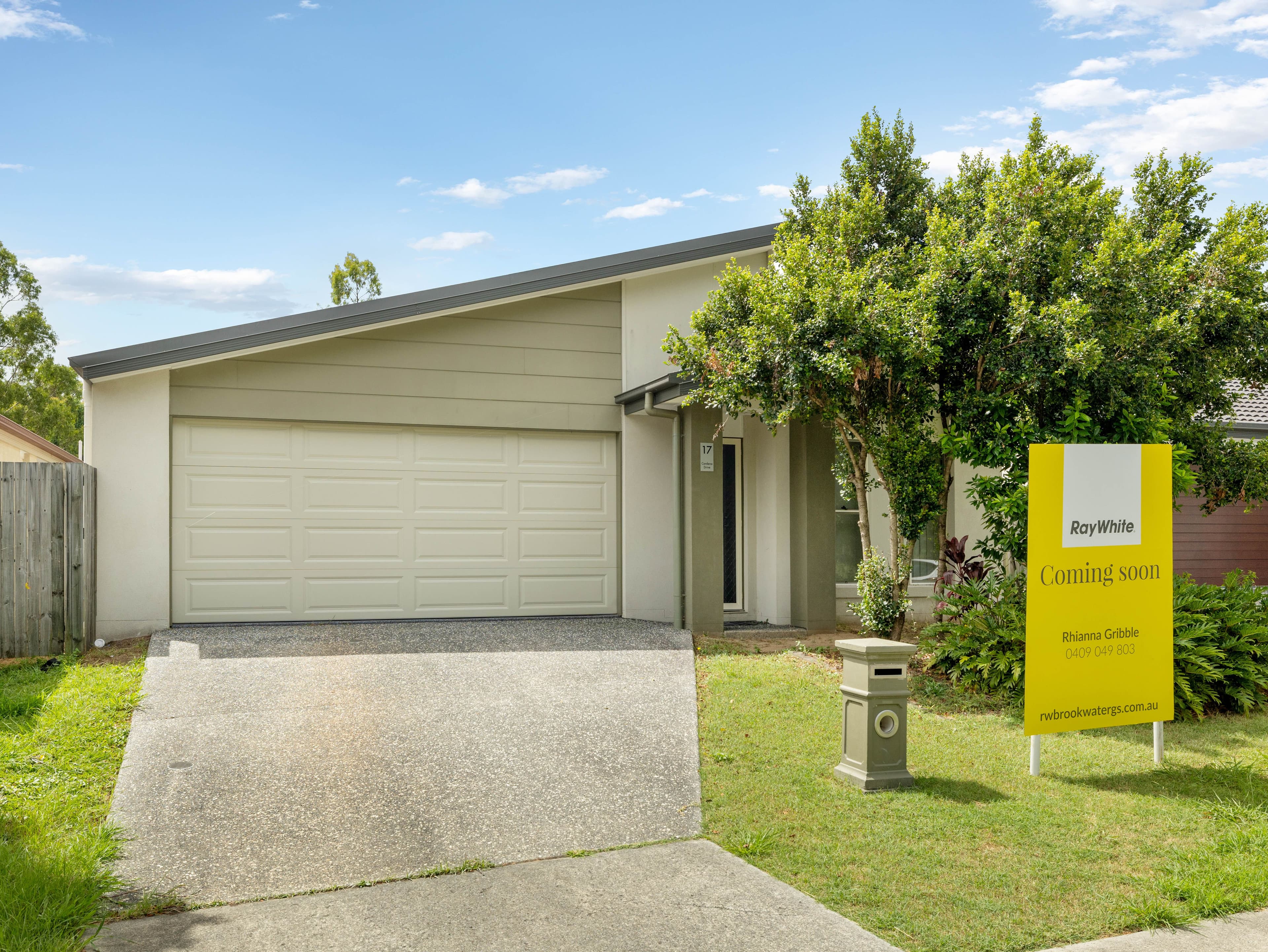17 Cardena Drive, Augustine Heights QLD 4300, Augustine Heights - Thumbnail 2