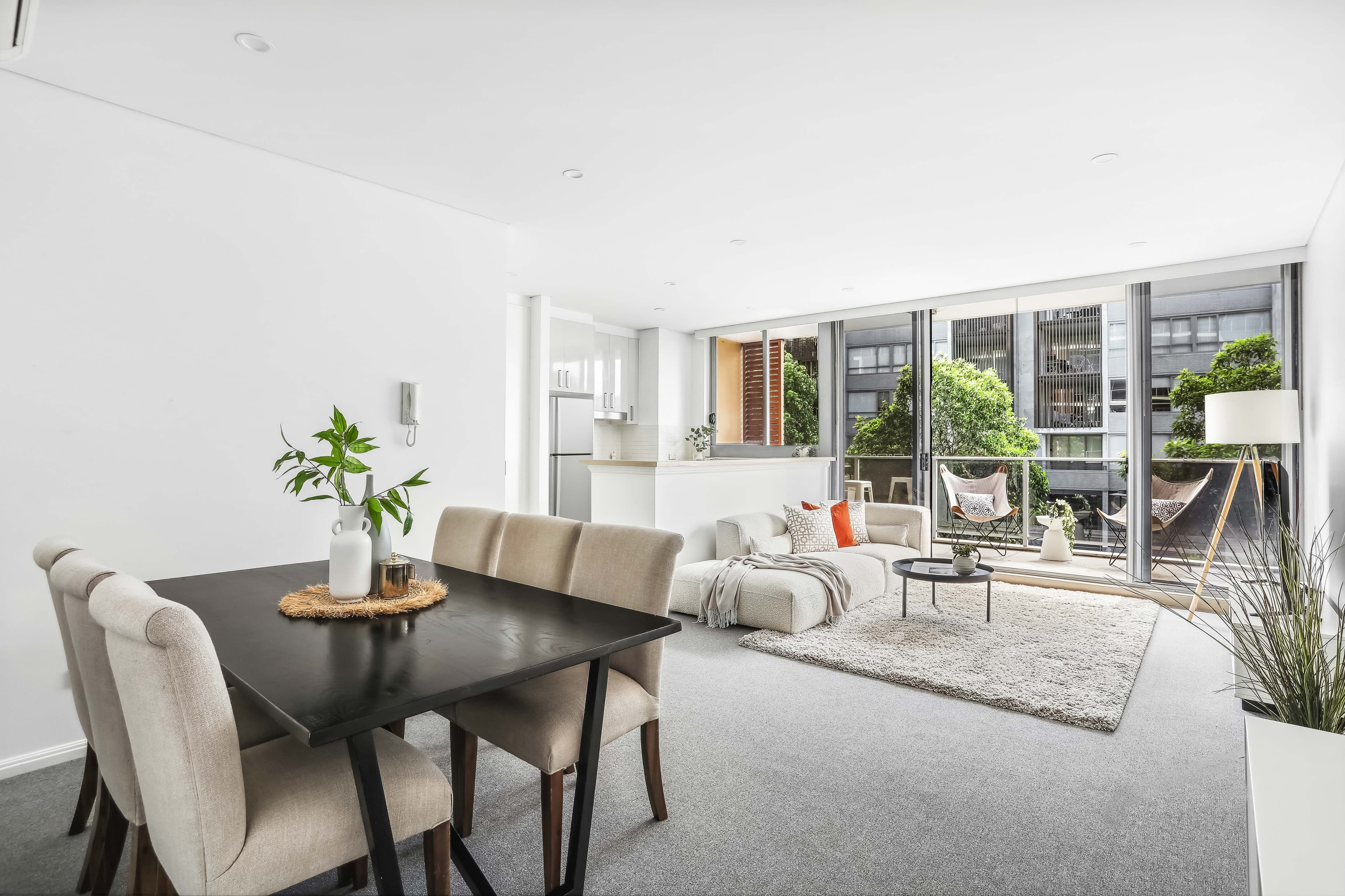 5 Rothschild Avenue, Rosebery NSW 2018, Rosebery - Thumbnail 2