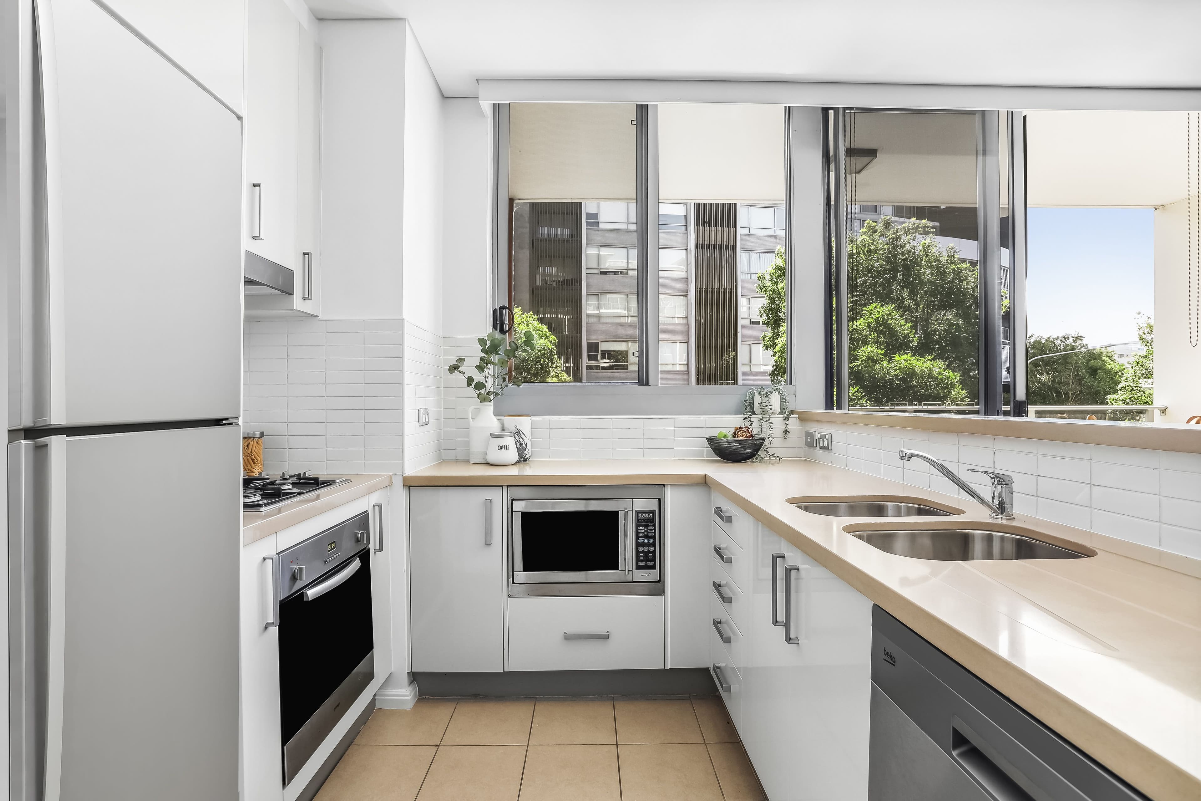 5 Rothschild Avenue, Rosebery NSW 2018, Rosebery - Thumbnail 7