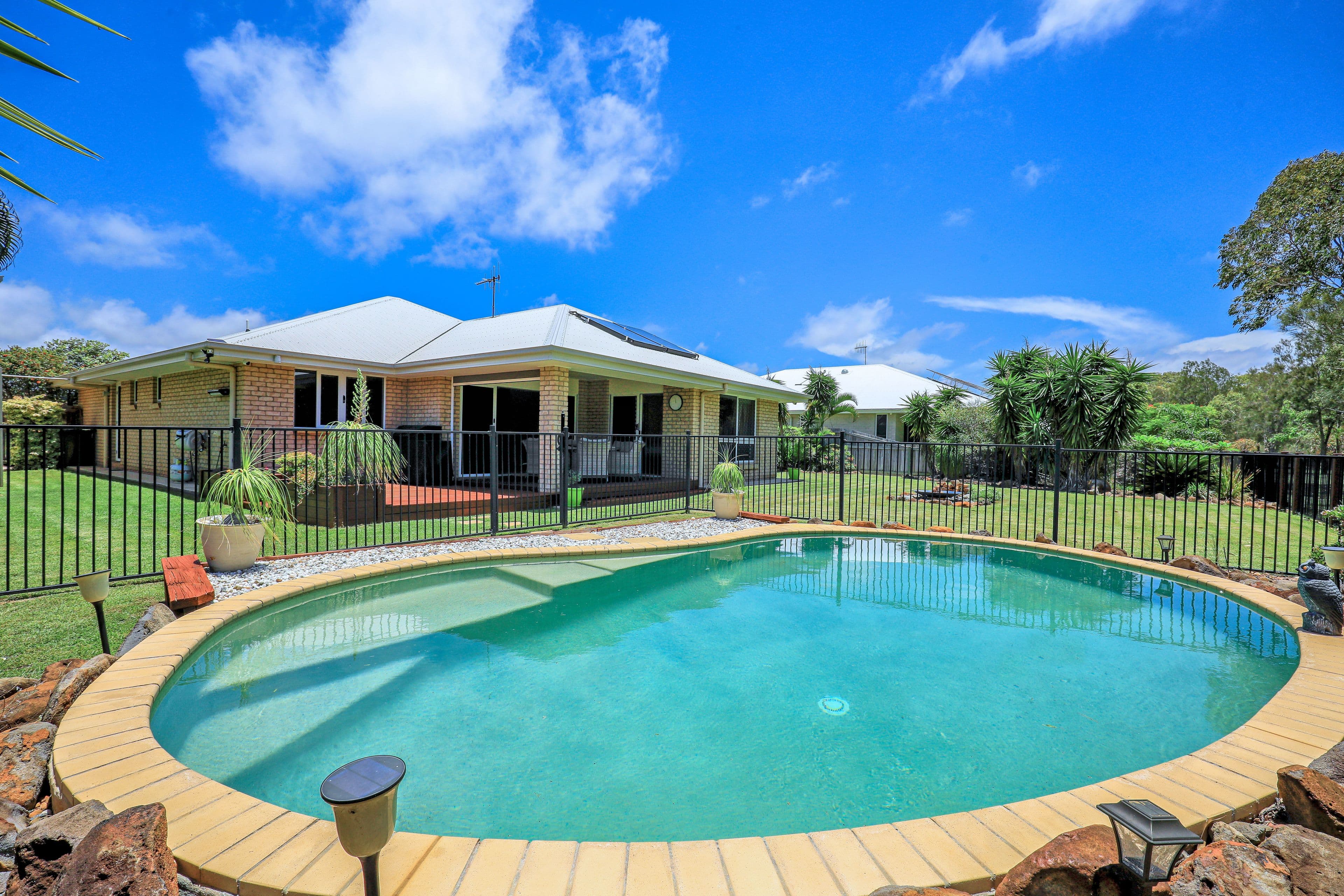 12 Betty Close, Coral Cove QLD 4670, Coral Cove - Thumbnail 4