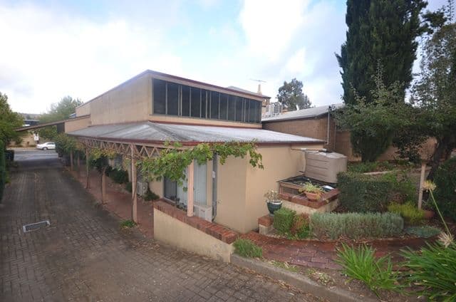 31 Old North Road, CLARE SA 5453, Clare - Thumbnail 3