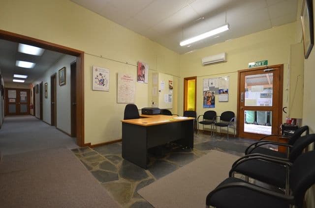31 Old North Road, CLARE SA 5453, Clare - Thumbnail 5