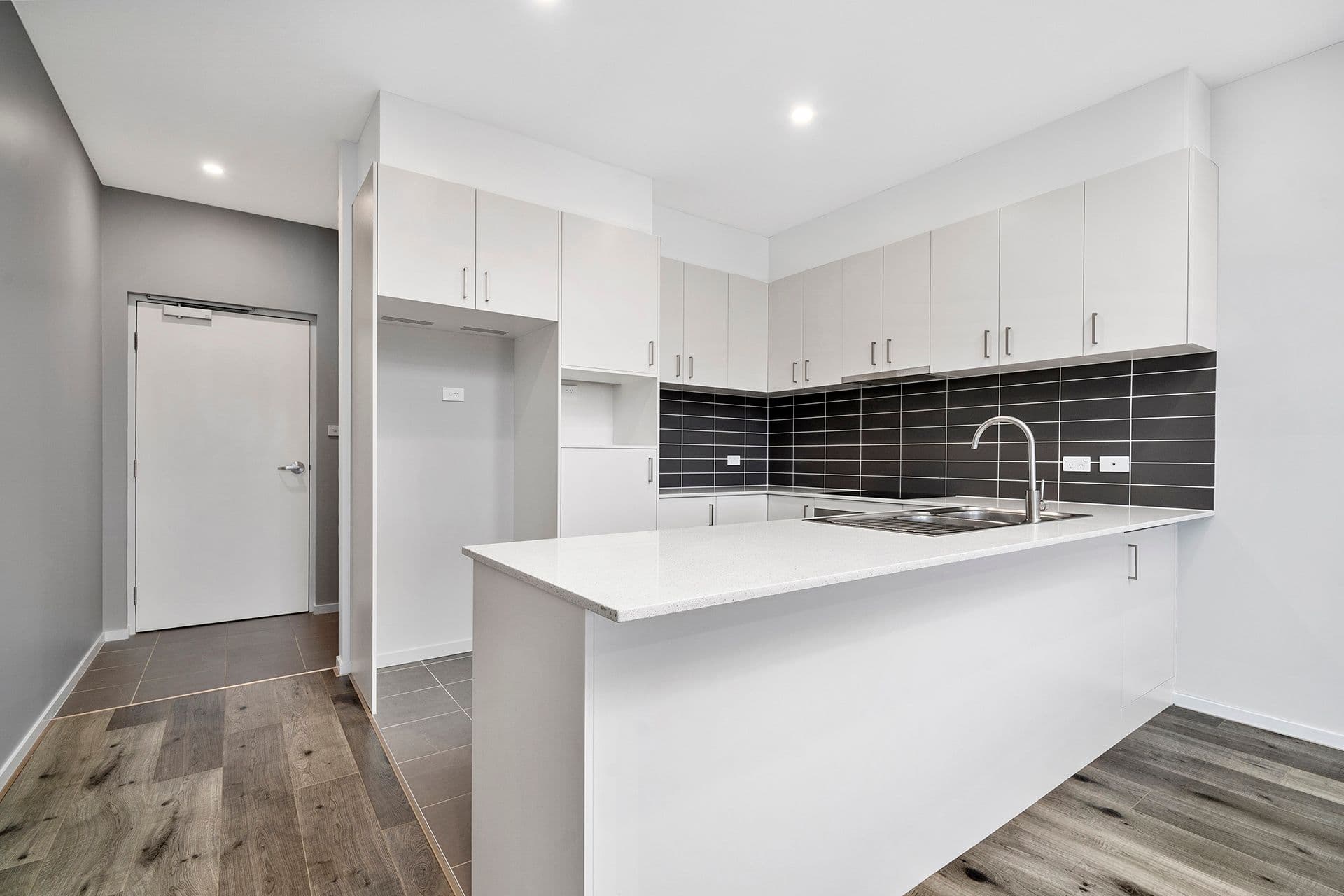 6 High Street, Queanbeyan NSW 2620, Queanbeyan East - Thumbnail 5