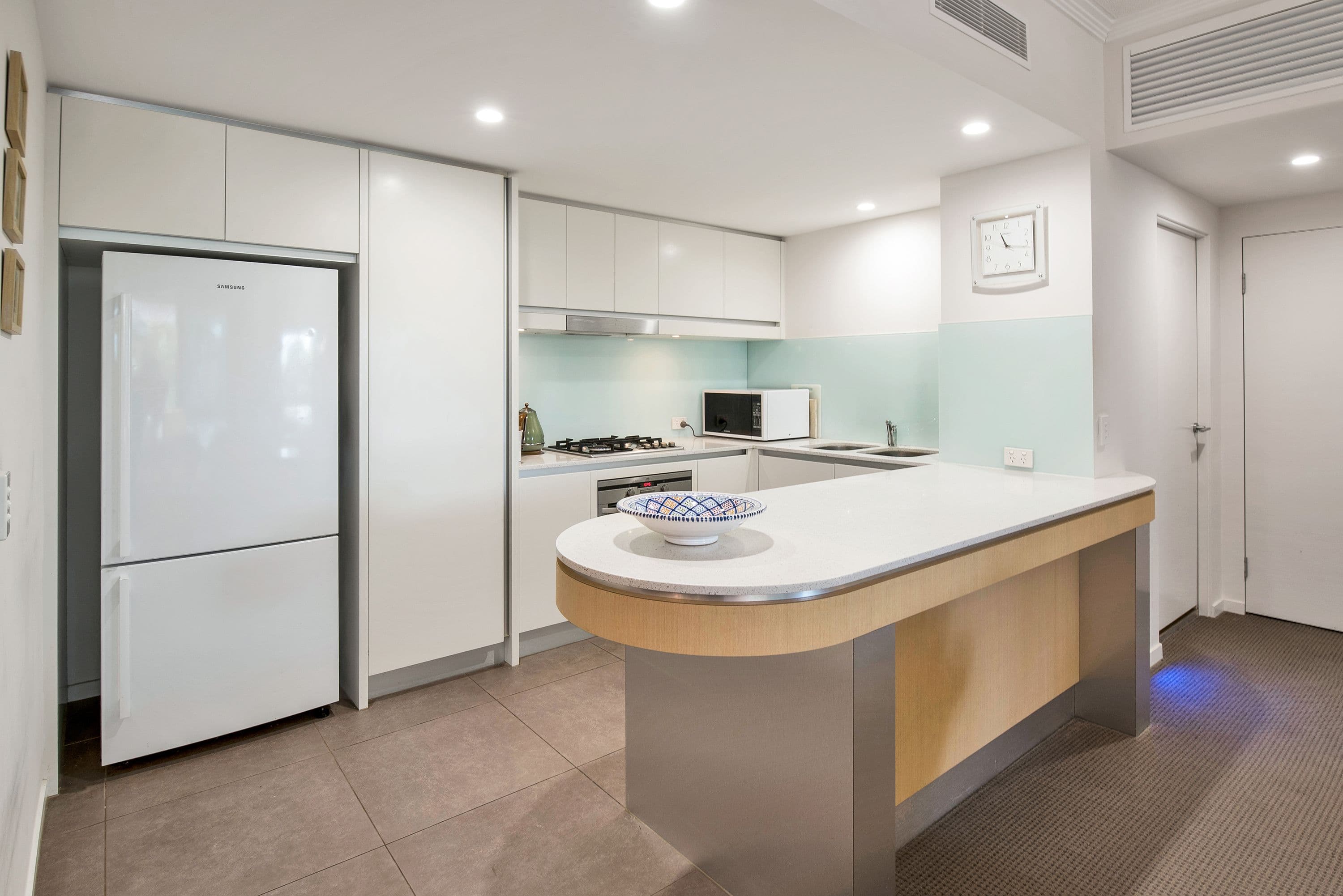 20-28 Bayview Street, Runaway Bay QLD 4216, Runaway Bay - Thumbnail 6
