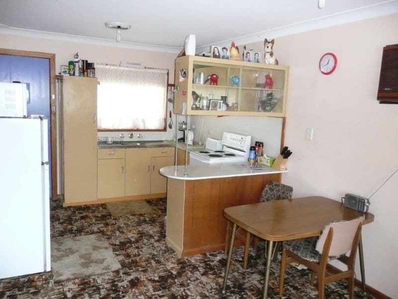 60 Wall Road, GOROKAN NSW 2263, Gorokan - Thumbnail 3
