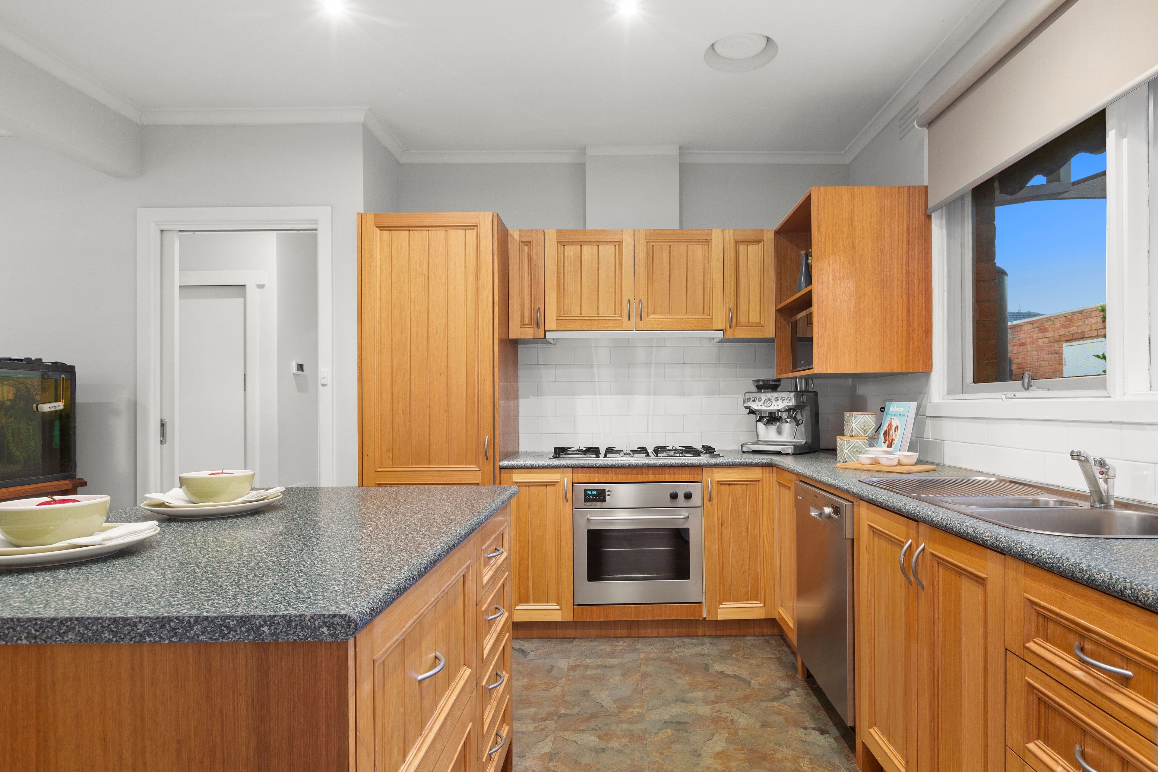 28 Parnell Street, Cheltenham VIC 3192, Cheltenham - Thumbnail 4