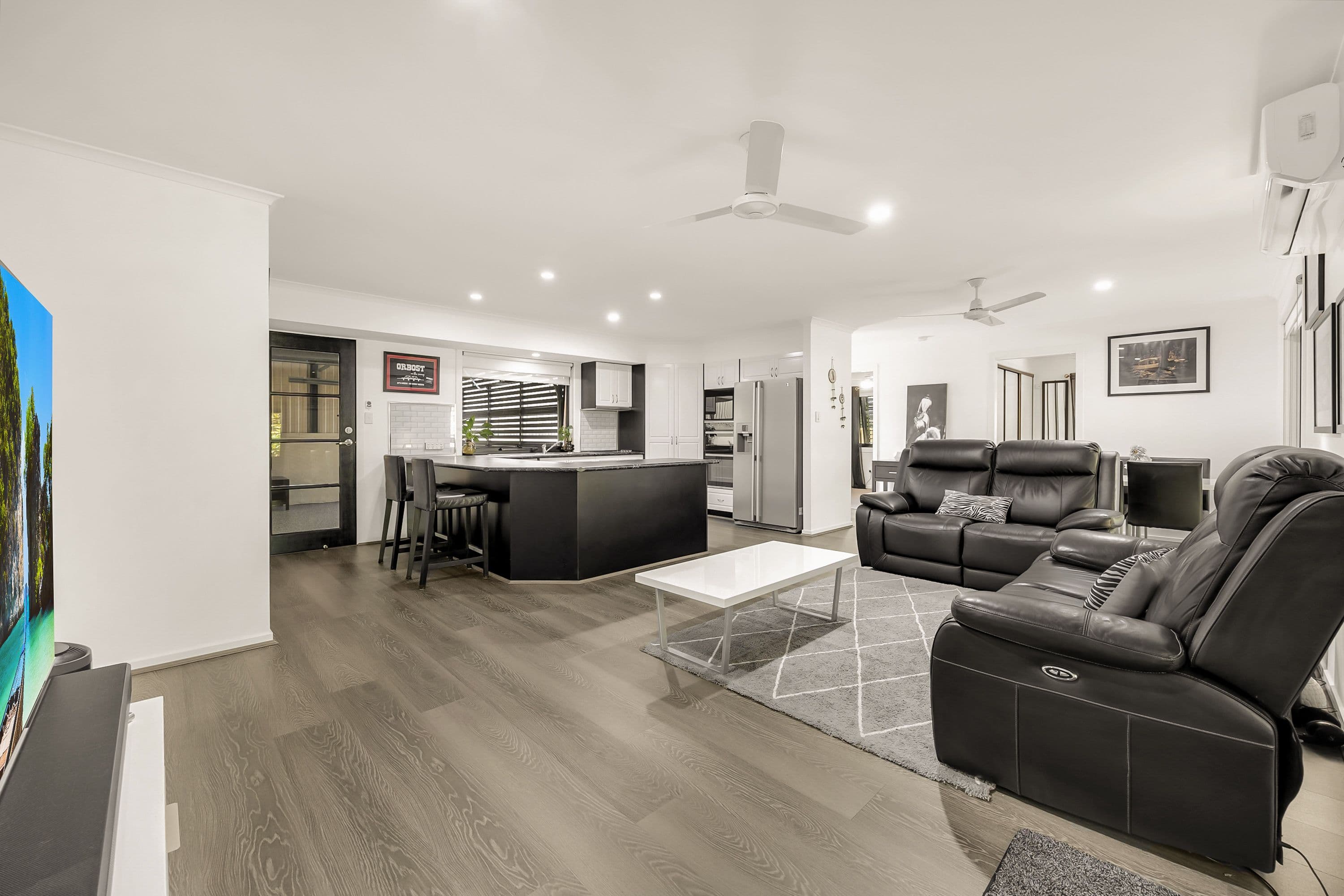 10 Orlando Court, Highland Park QLD 4211, Highland Park - Thumbnail 3