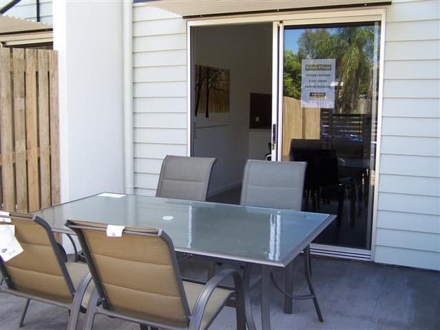 10 Nothling Street, GLADSTONE QLD 4680, Gladstone - Thumbnail 7