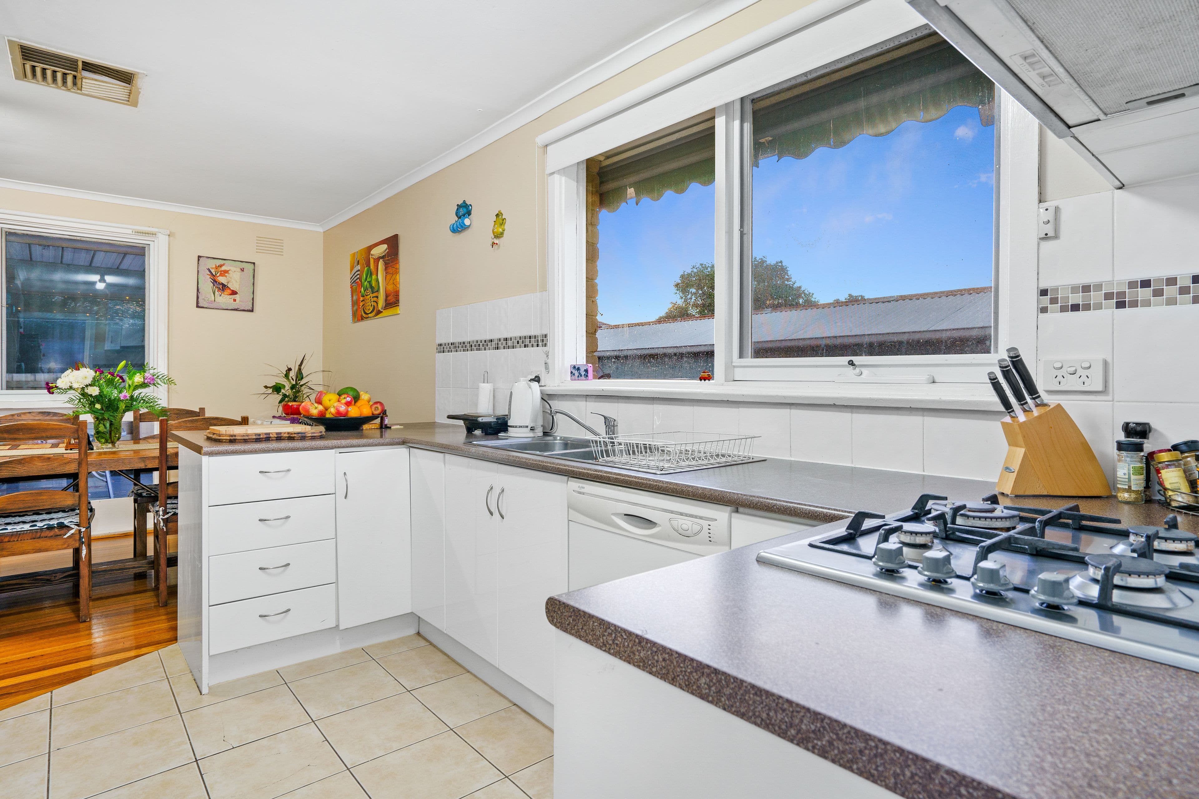 56 David Crescent, Bundoora VIC 3083, Bundoora - Thumbnail 4