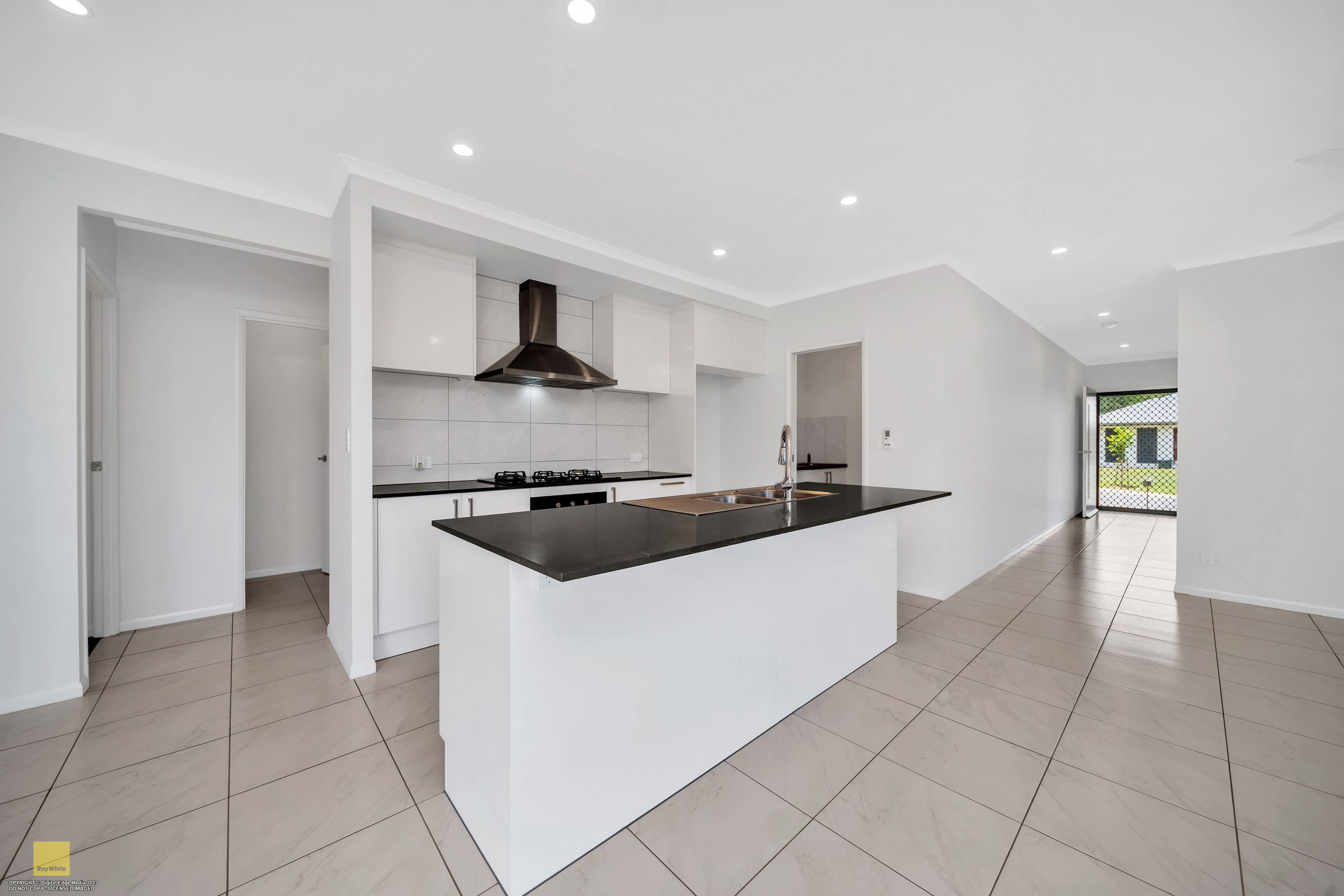 38 Lacebark Crescent, Bentley Park QLD 4869, Bentley Park - Thumbnail 5