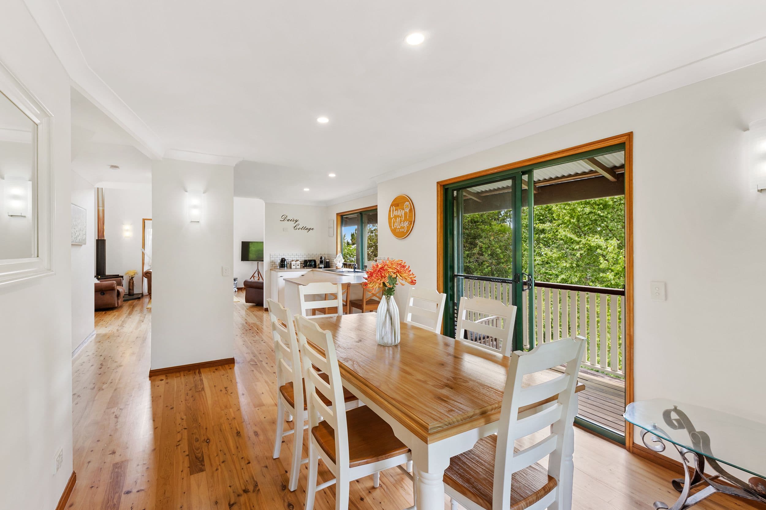 129 Contour Road, Tamborine Mountain QLD 4272, Tamborine Mountain - Thumbnail 6