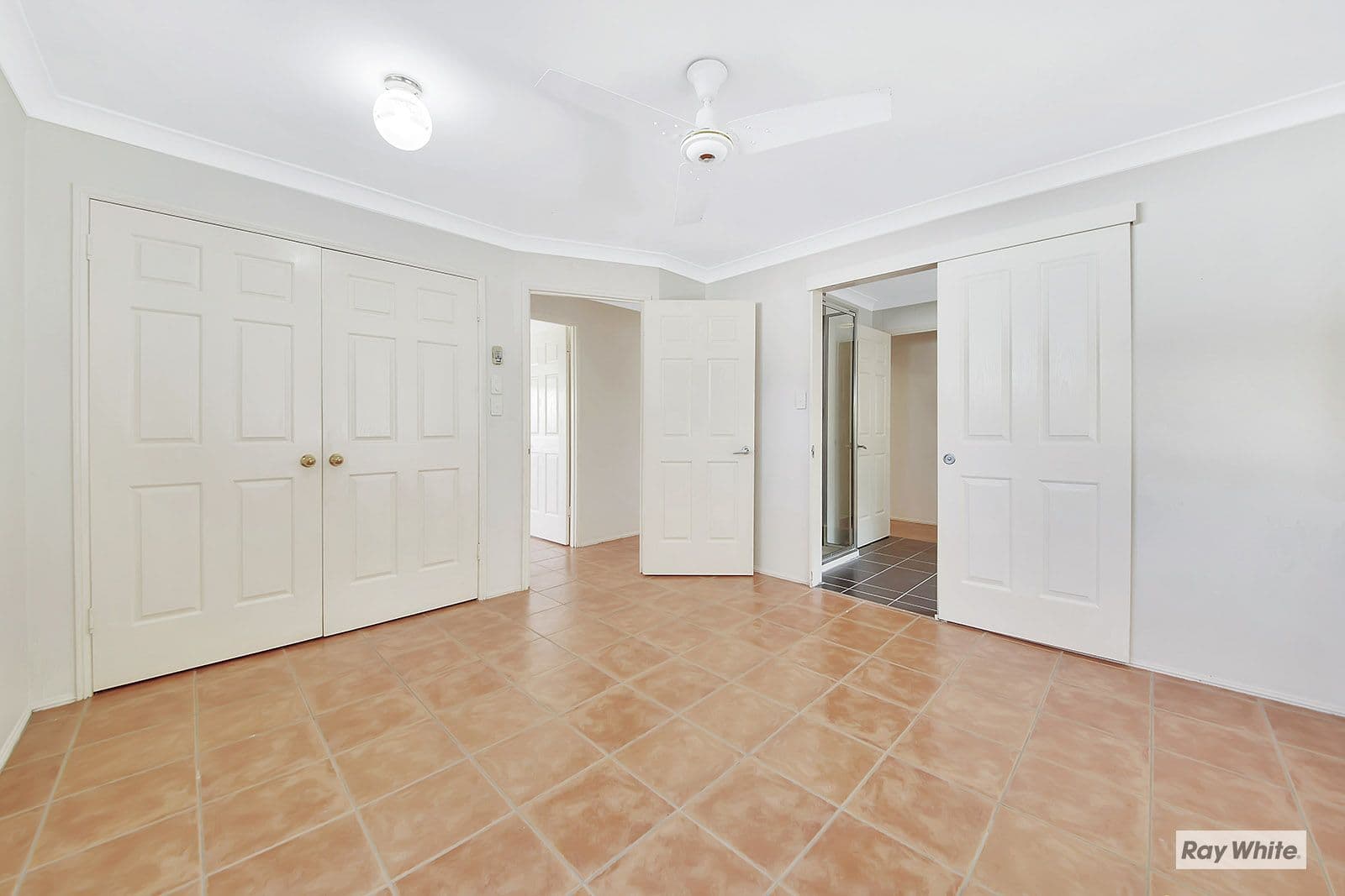 47 Hughes Street, Yeppoon QLD 4703, Yeppoon - Thumbnail 5