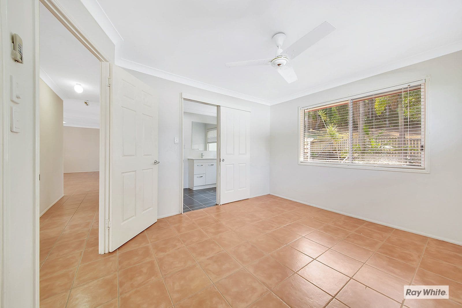 47 Hughes Street, Yeppoon QLD 4703, Yeppoon - Thumbnail 6