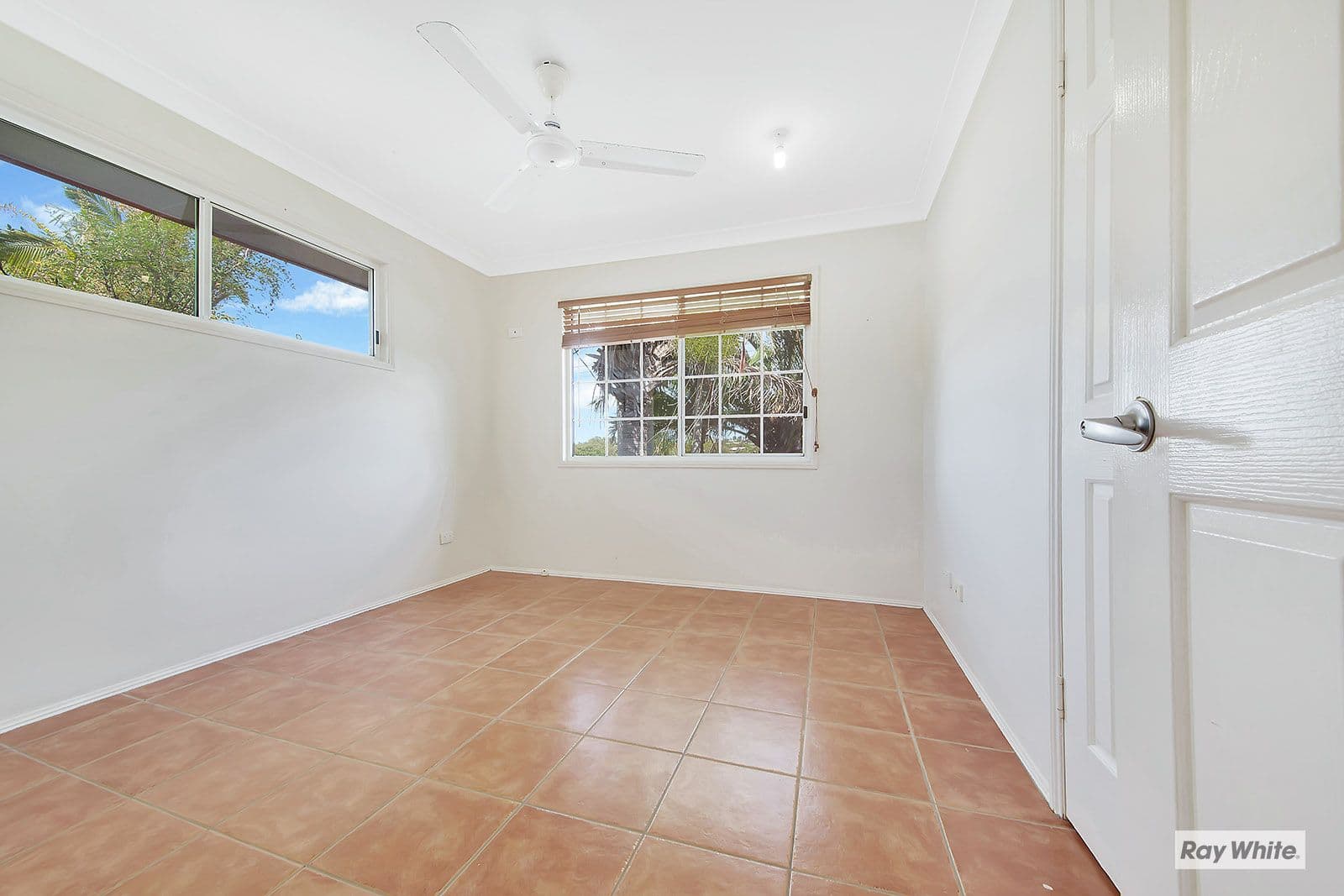 47 Hughes Street, Yeppoon QLD 4703, Yeppoon - Thumbnail 7