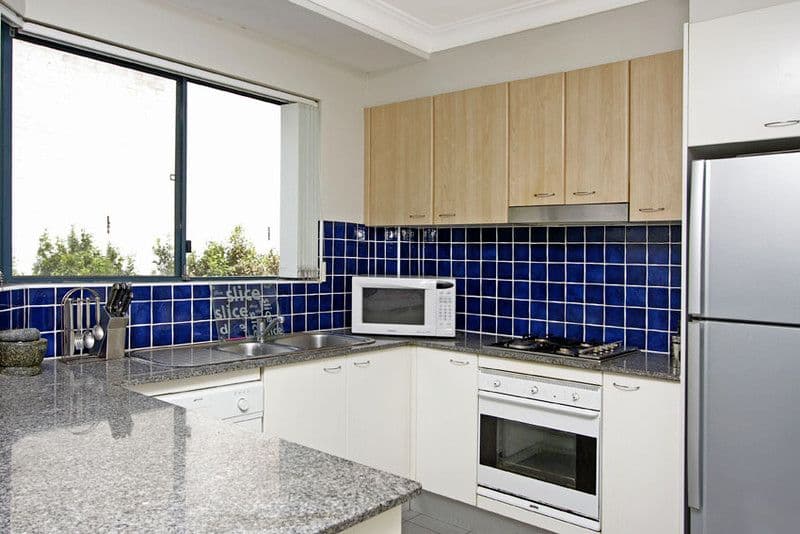2-4 Francis Street, DEE WHY NSW 2099, Dee Why - Thumbnail 3