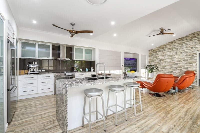 23 Hartley Crescent, Pelican Waters - Thumbnail 7