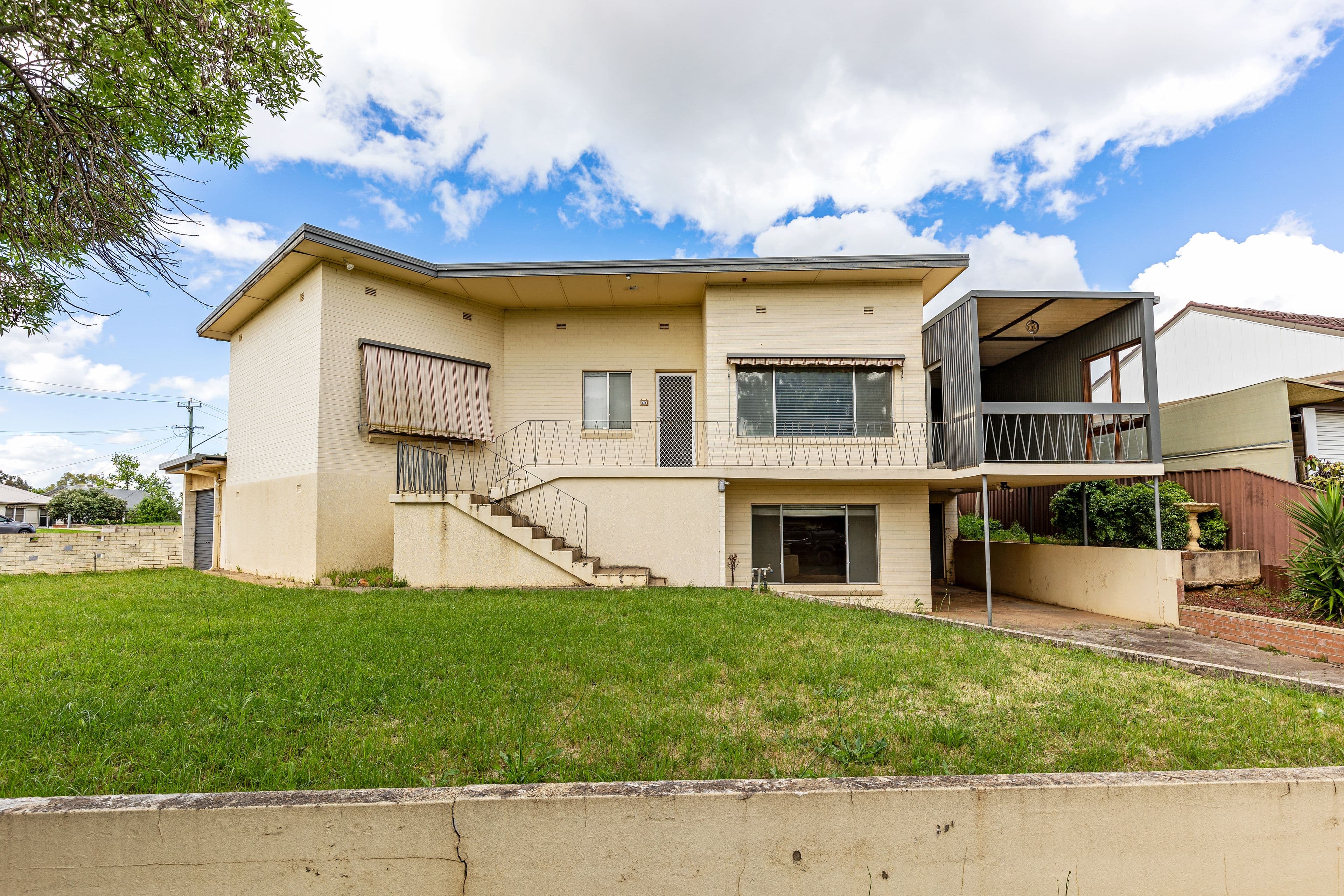 41 Beltana Avenue, Mount Austin NSW 2650, Mount Austin - Image 1