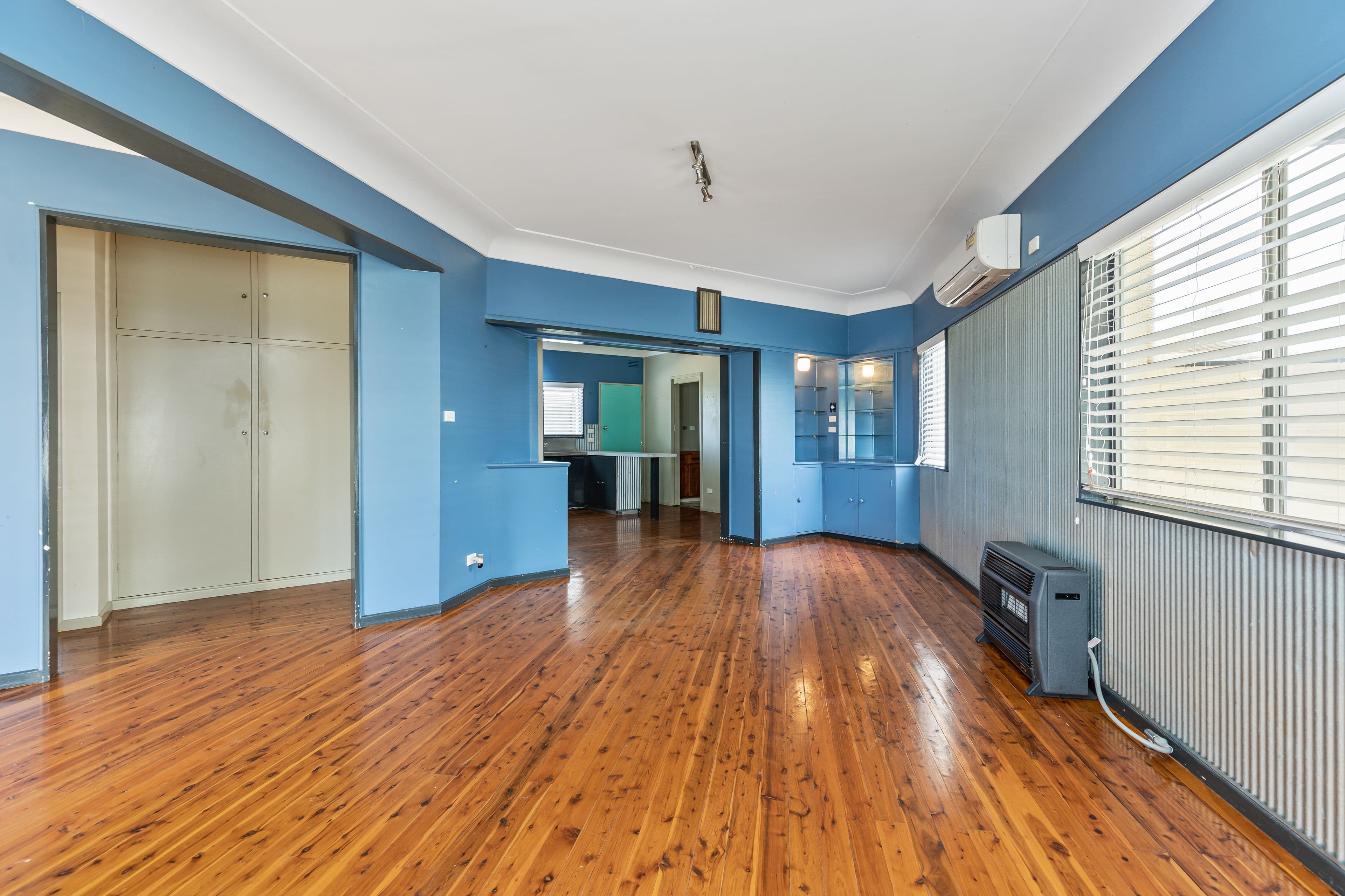 41 Beltana Avenue, Mount Austin NSW 2650, Mount Austin - Thumbnail 4