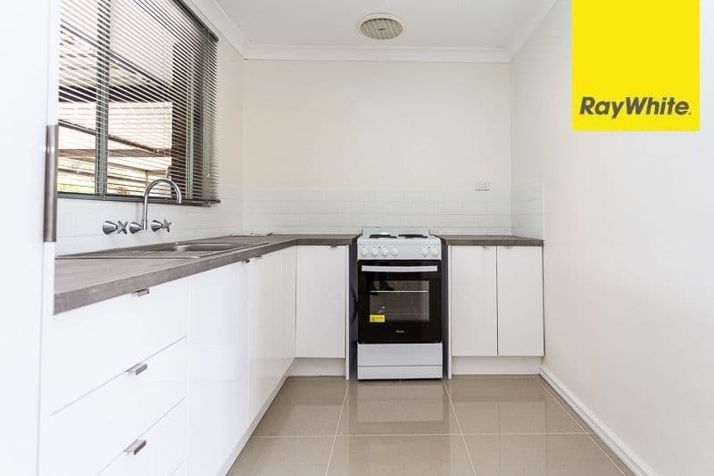 31 Girraween Street, Armadale WA 6112, Armadale - Thumbnail 3