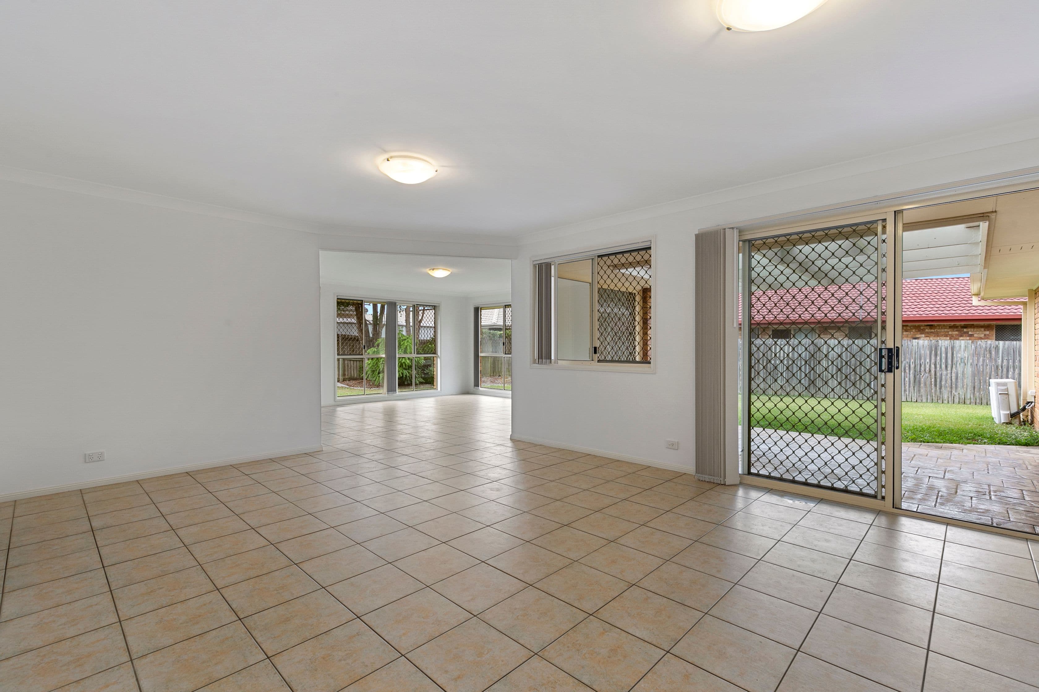 13 Folkestone Court, Wellington Point QLD 4160, Wellington Point - Thumbnail 5
