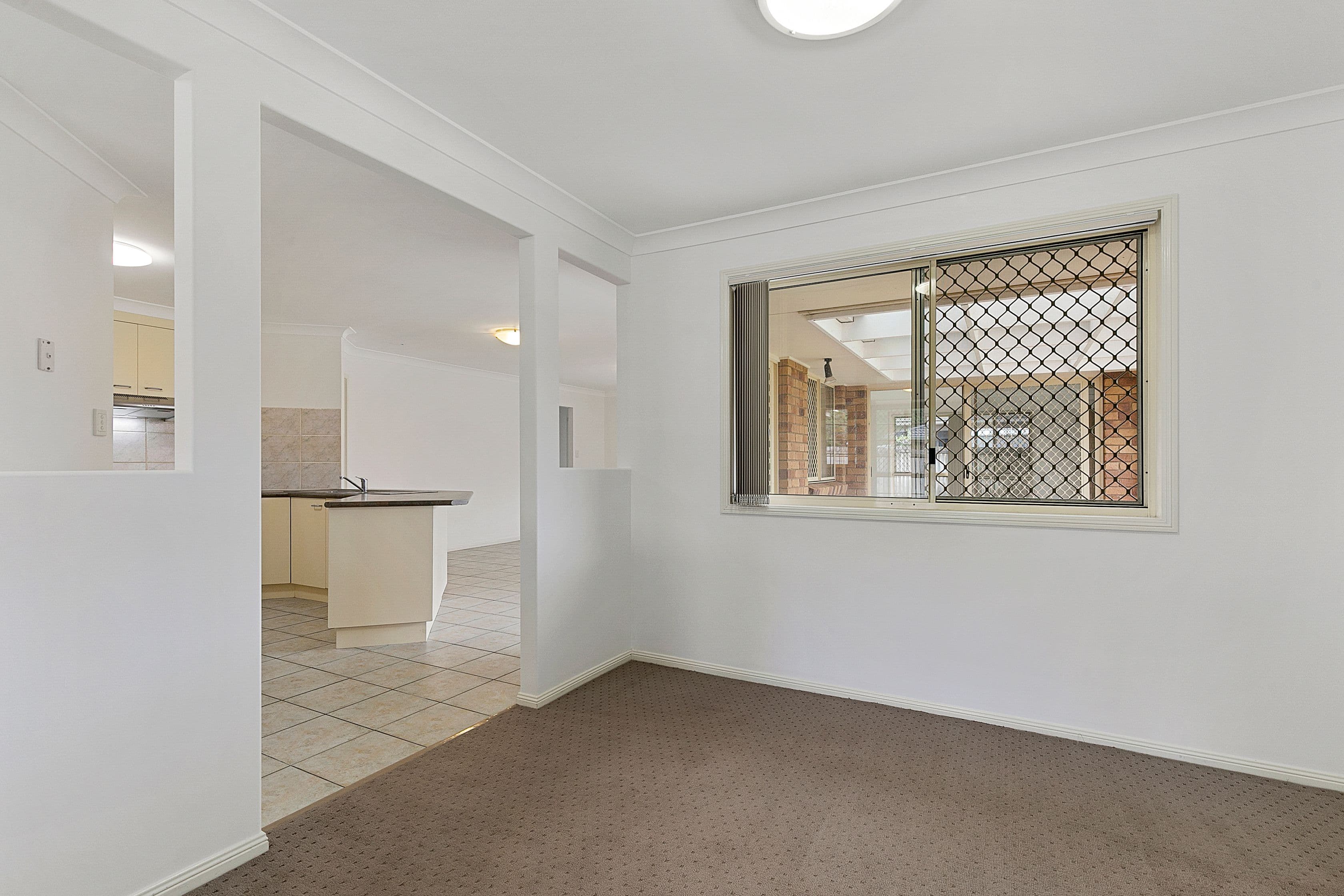 13 Folkestone Court, Wellington Point QLD 4160, Wellington Point - Thumbnail 7