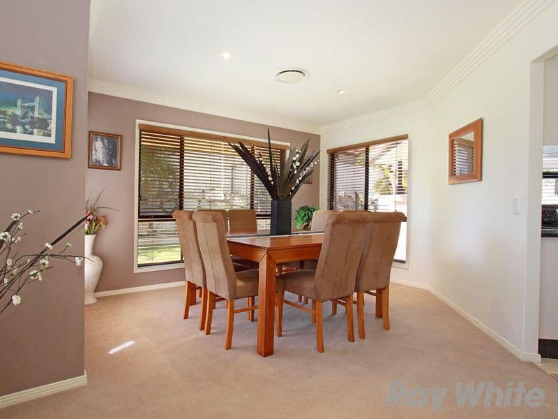 15 Capella Place, BRIDGEMAN DOWNS QLD 4035, Bridgeman Downs - Thumbnail 4