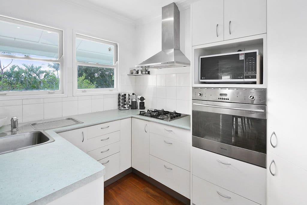 137 Sterculia Avenue, Holland Park West QLD 4121, Holland Park West - Thumbnail 3