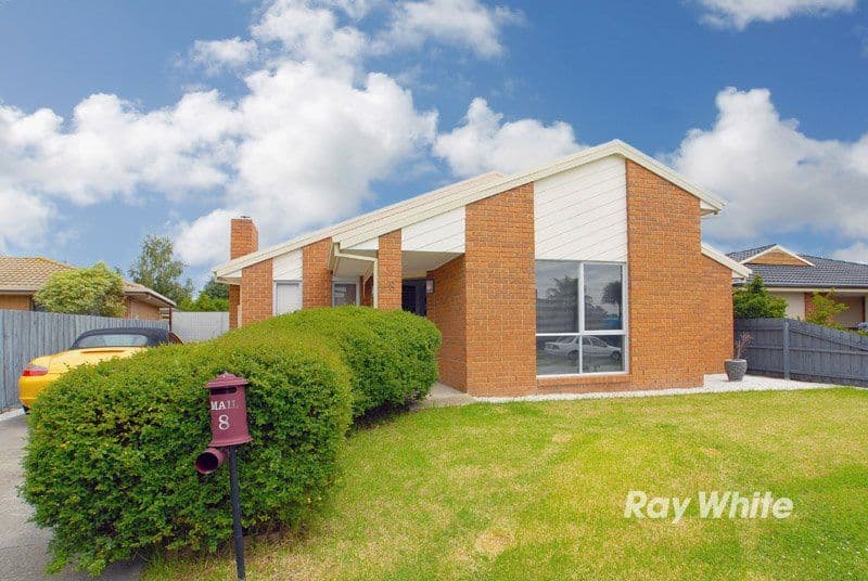 8 Oates Court, CRANBOURNE VIC 3977, Cranbourne North - Image 1