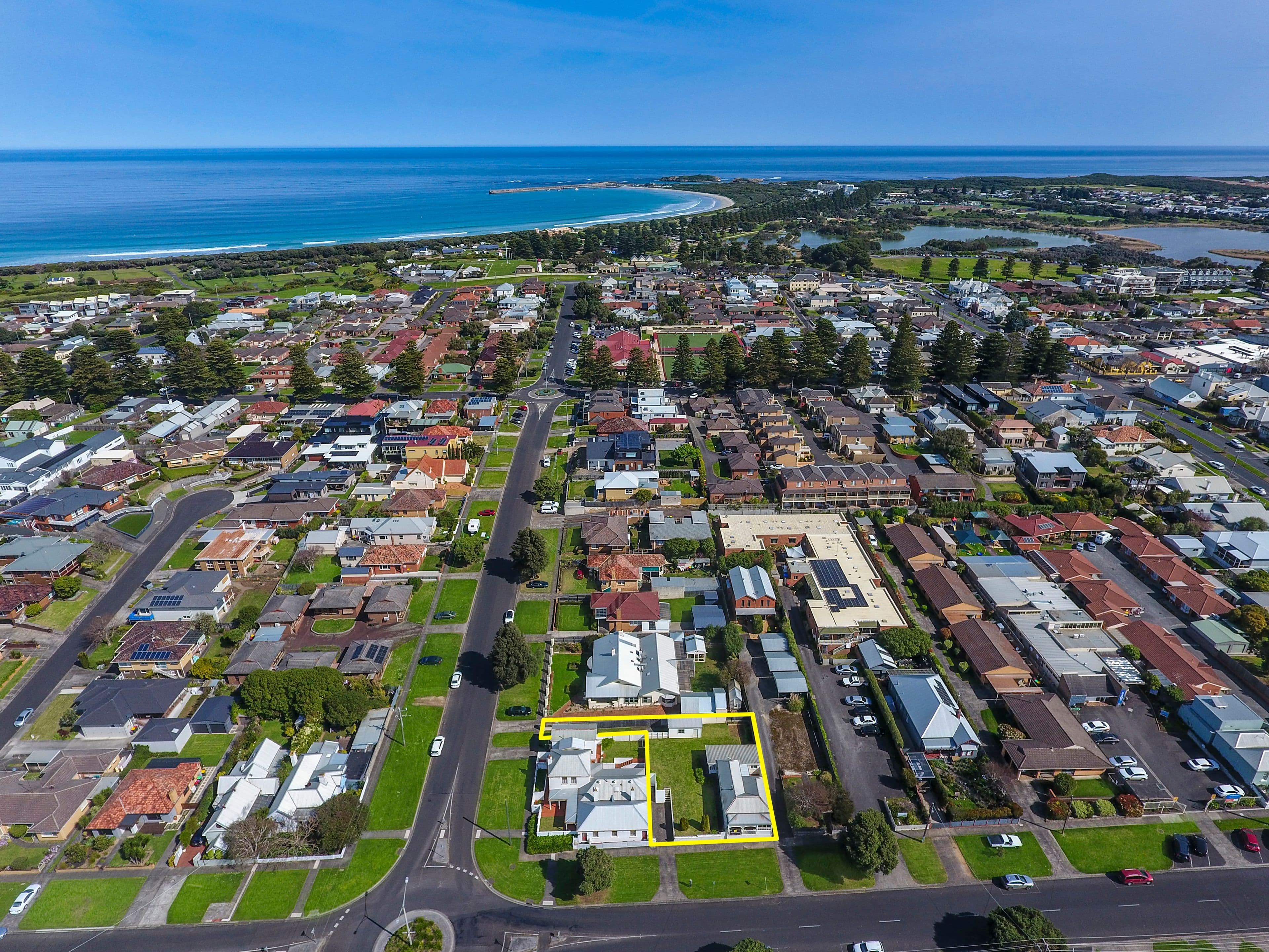 61 Koroit Street, Warrnambool VIC 3280, Warrnambool - Thumbnail 2
