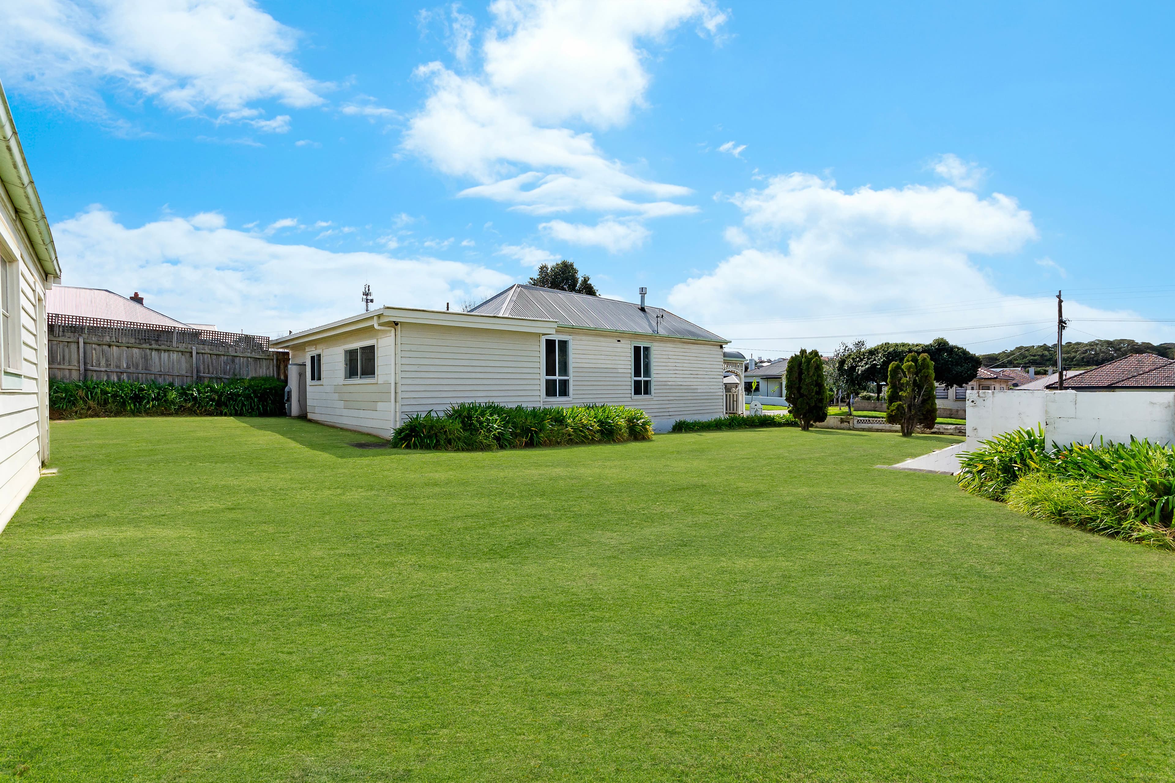 61 Koroit Street, Warrnambool VIC 3280, Warrnambool - Thumbnail 3