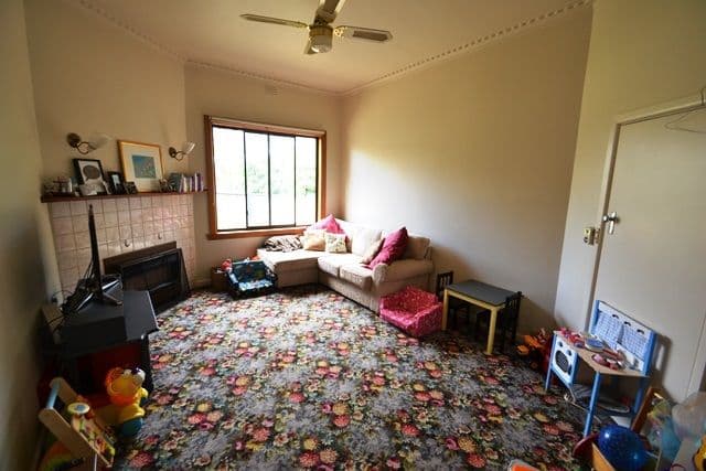 39 The Esplanade, Seymour VIC 3660, Seymour - Thumbnail 3