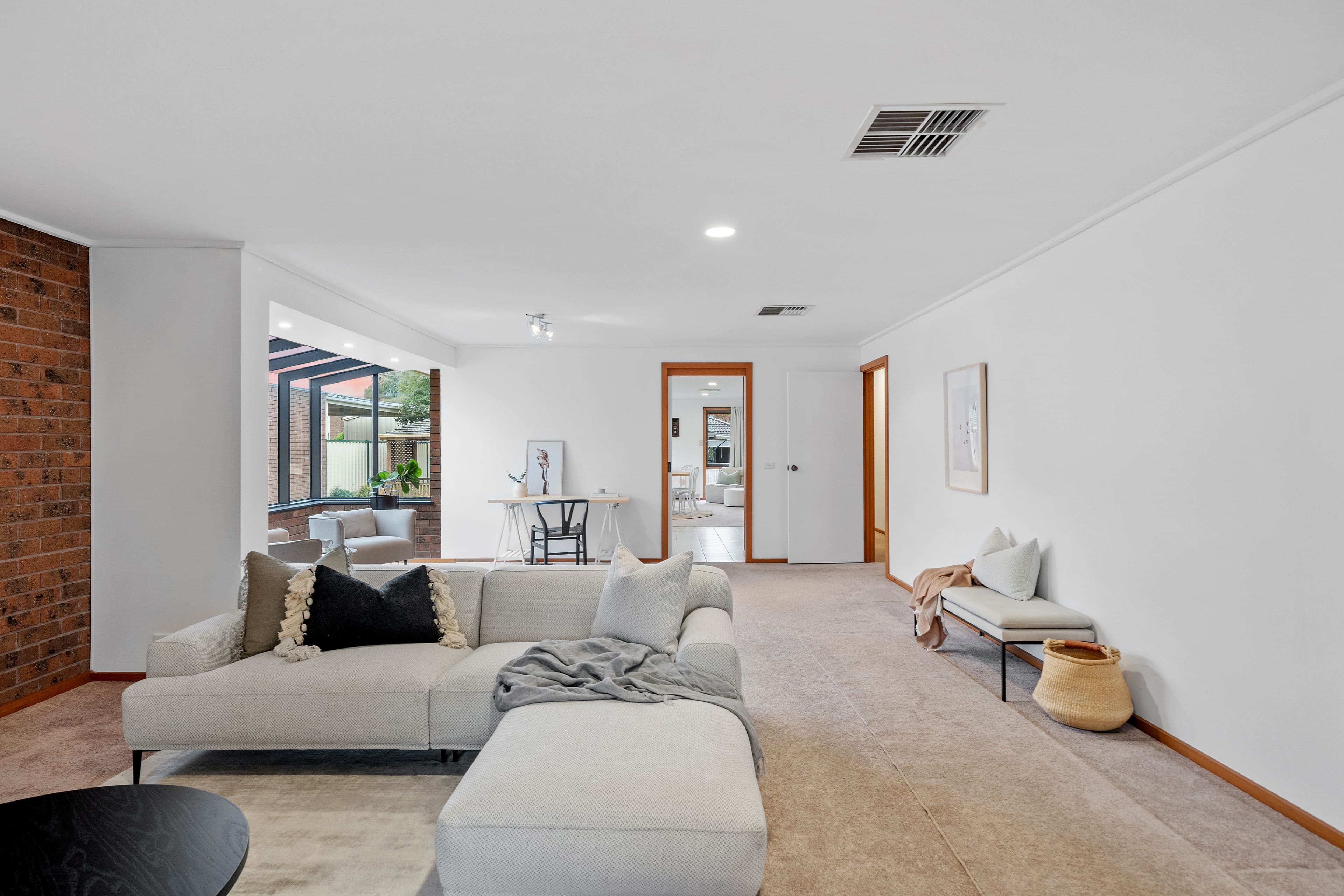 32 Virginia Crescent, Bundoora VIC 3083, Bundoora - Thumbnail 2