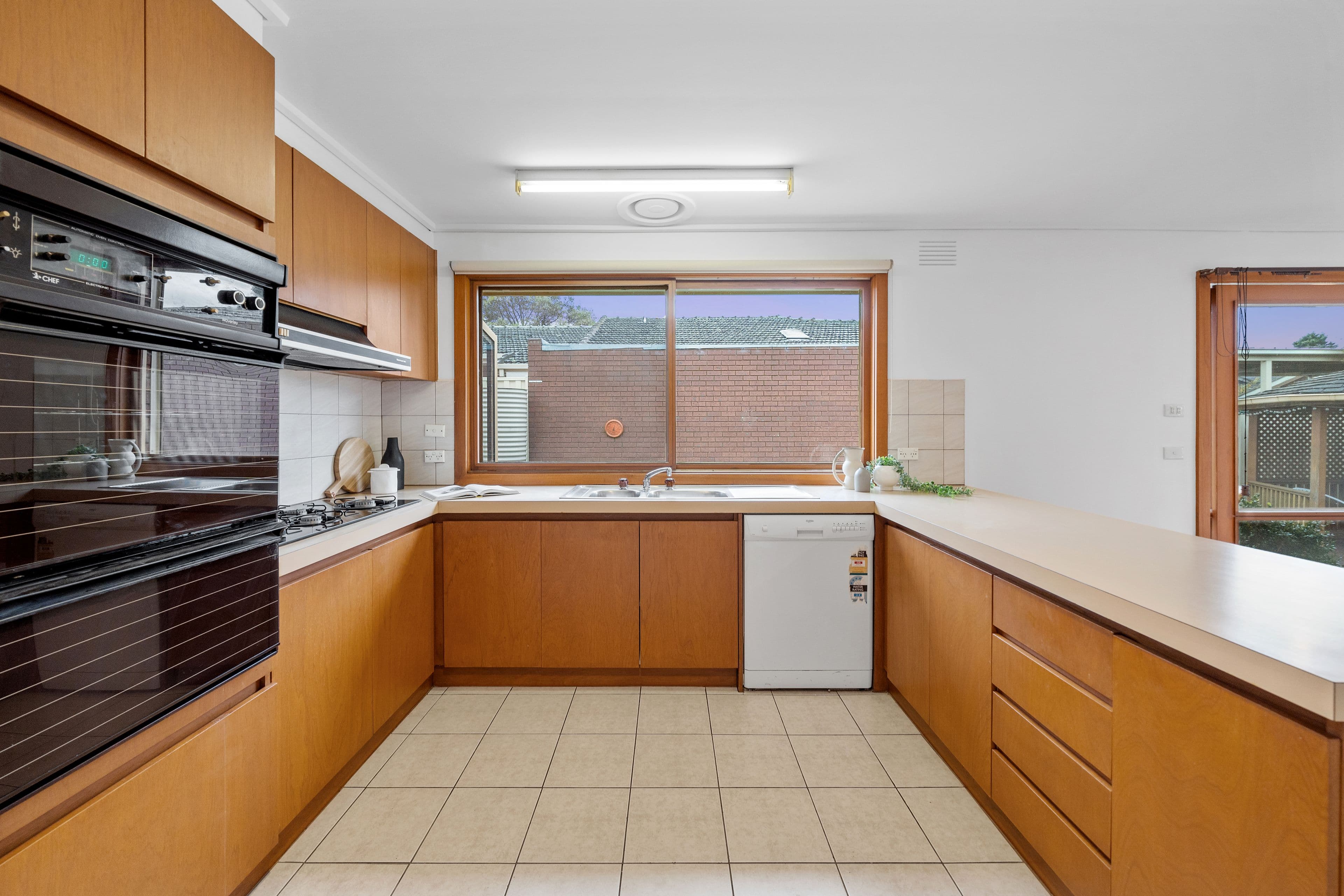 32 Virginia Crescent, Bundoora VIC 3083, Bundoora - Thumbnail 7