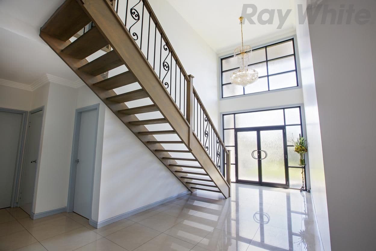 29 Fysh Avenue, Middleton Grange - Thumbnail 4
