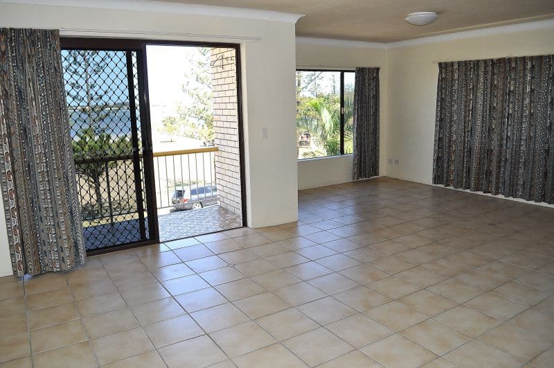 196 Marine Parade, LABRADOR QLD 4215, Labrador - Thumbnail 3