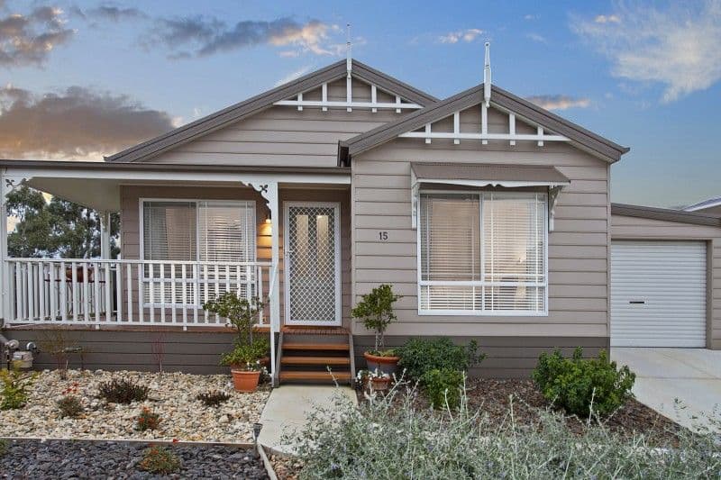 29 Wells Road, CHELSEA HEIGHTS VIC 3196, Chelsea Heights - Thumbnail 2