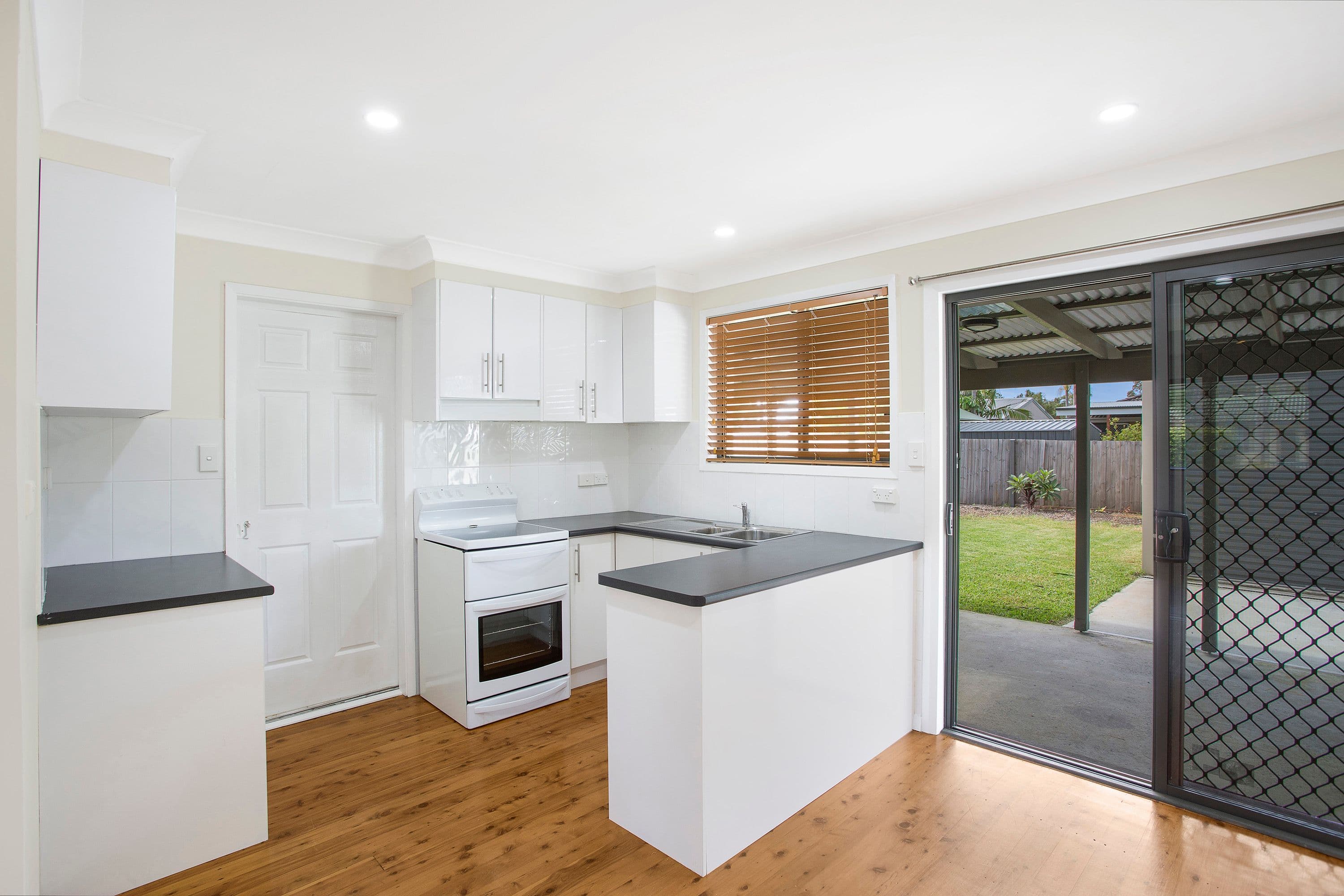 14 Watson Avenue, Tumbi Umbi - Thumbnail 3