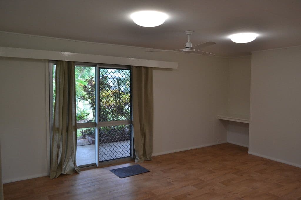 6 Almond Street, Holloways Beach QLD 4878, Holloways Beach - Thumbnail 8