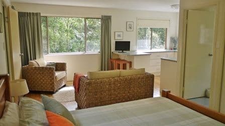 5 Woodlands Court, MOOLOOLAH VALLEY QLD 4553, Mooloolah Valley - Thumbnail 4