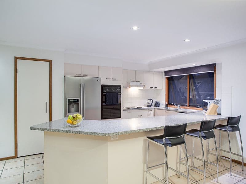 141 Meadowlands Road, CARINDALE QLD 4152, Carindale - Thumbnail 5
