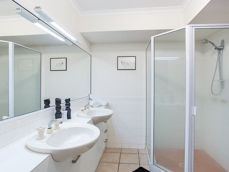 141 Meadowlands Road, CARINDALE QLD 4152, Carindale - Thumbnail 8