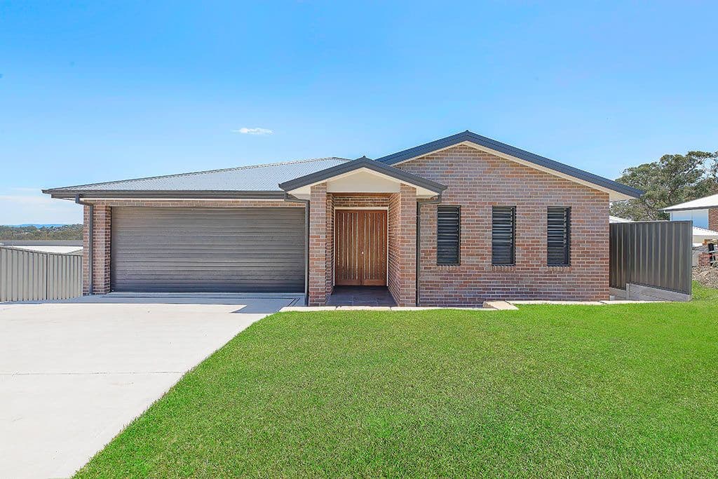 3 Goldsmith Avenue, Fennell Bay NSW 2283, Fennell Bay - Thumbnail 3